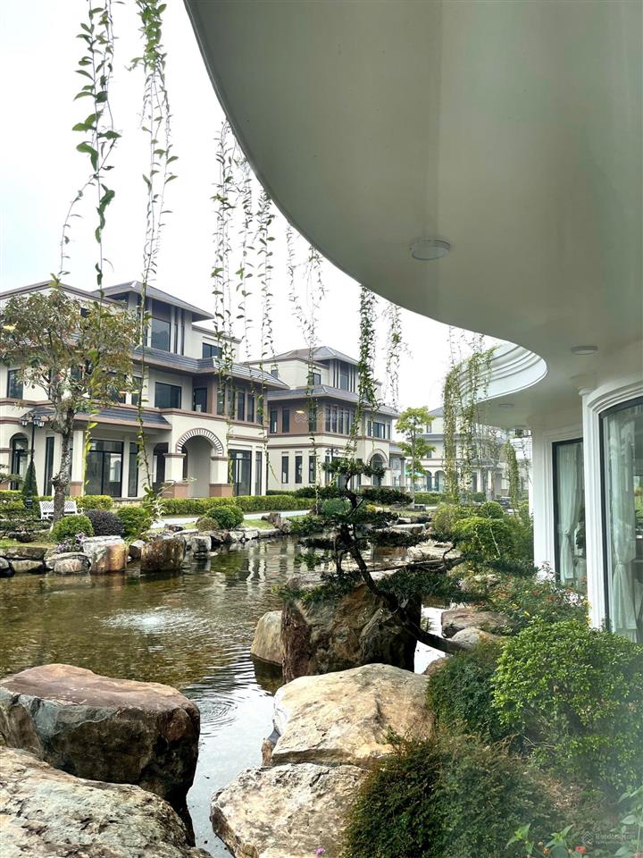 Nhỉnh 25 tỷ sở hữu ngay căn villas gần 400m2 ngay kế cạnh xanh villas 0989 210 ***