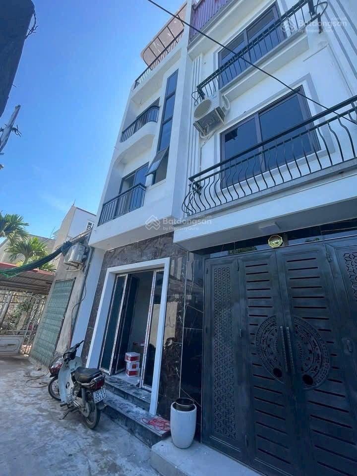 Nhà đẹp 4 tầng tại cổ dương  phúc thịnh (tiên dương cũ).  036268492