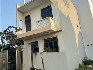 Bán đất tặng nhà đẹp 4pn tại trung oai  phúc thịnh giá 5x triệu. 0362 608 ***