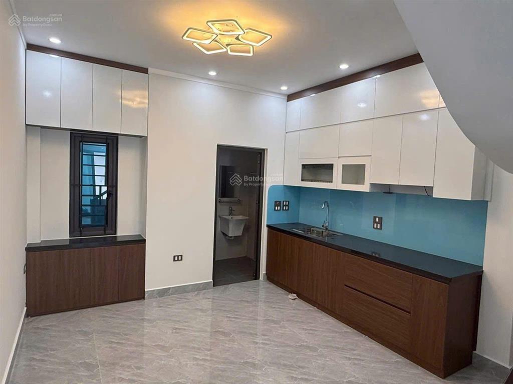 Bán nhà 4 tầng mới tinh cạnh cầu đông trù giá chỉ 5,1 tỷ.  0362 608 ***