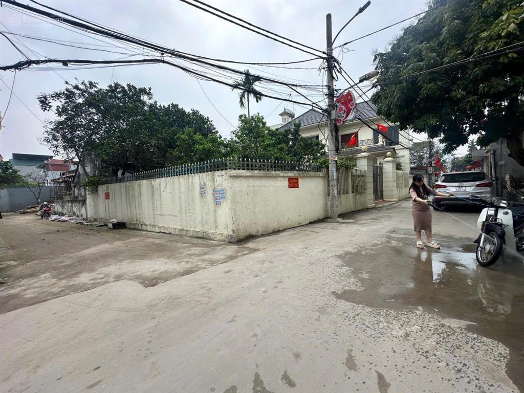 73m2 trung tâm đông anh giá chỉ hơn 3 tỷ xíu. 0362 608 ***