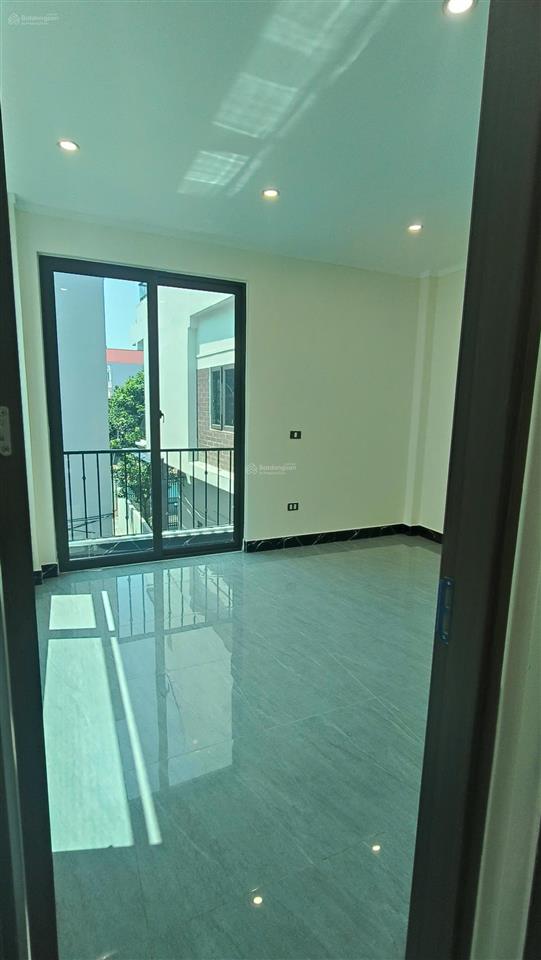 Nhà 4 tầng viên nội  phúc thịnh gần cầu nhật tân giá chỉ 5,1 tỷ. 0362 608 ***