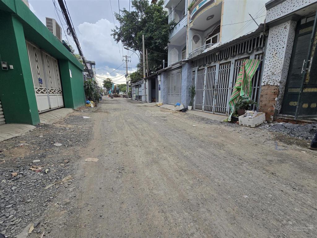 Đất 5x19m. gpxd 5 tầng. hẻm xe hơi thông đang trải nhựa đường quang trung