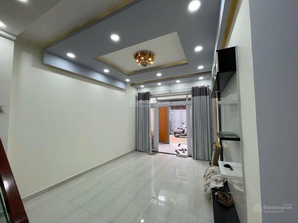 4x17m. trệt 2 lầu st hẻm xe hơi đường nguyễn văn lượng