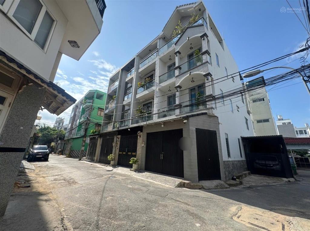 108m². khu được xây cao tầng vị trí đẹp ngay lê văn thọ