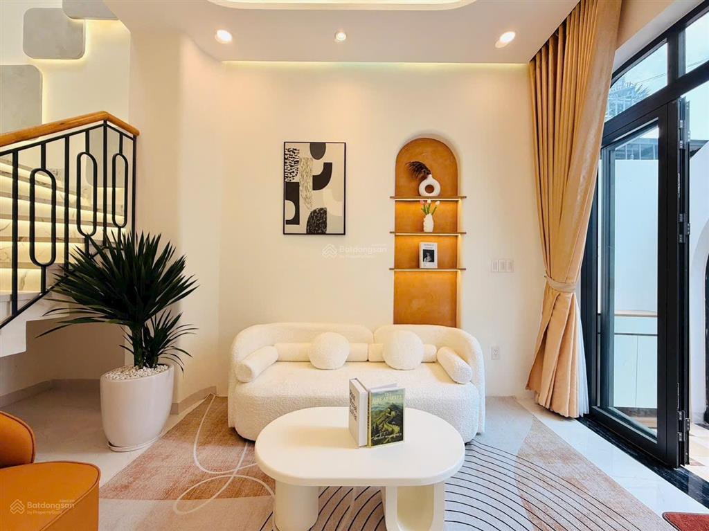 Nhà 2 tầng  74m² giảm sốc 700 triệu chỉ còn 6,299 tỷ  phạm văn chiêu