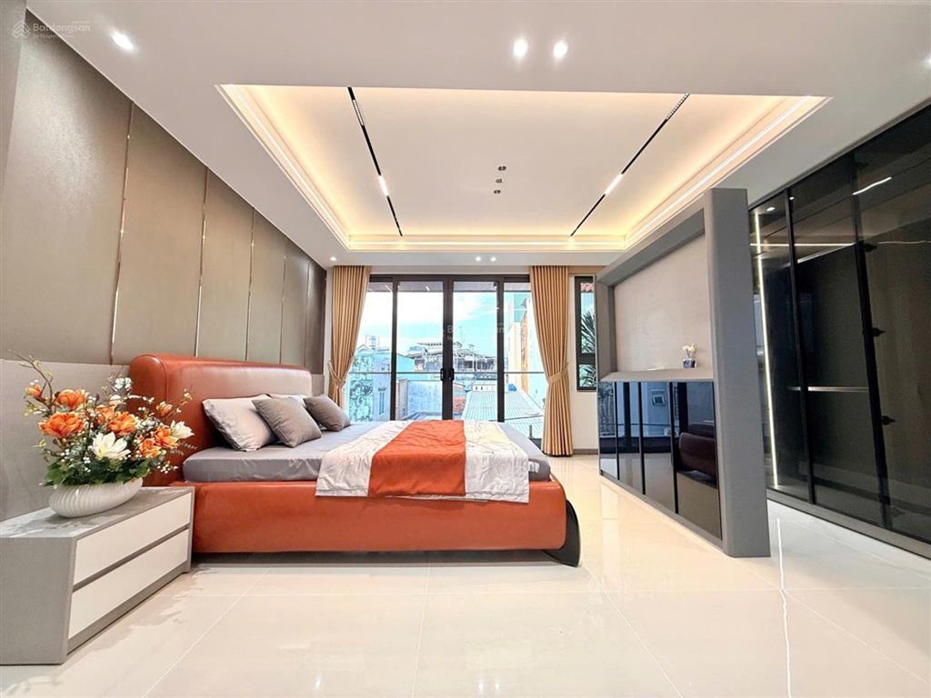 Giảm 500tr nhà full nội thất ngang 5m  hẻm thông  hẻm xe hơi ngay quang trung