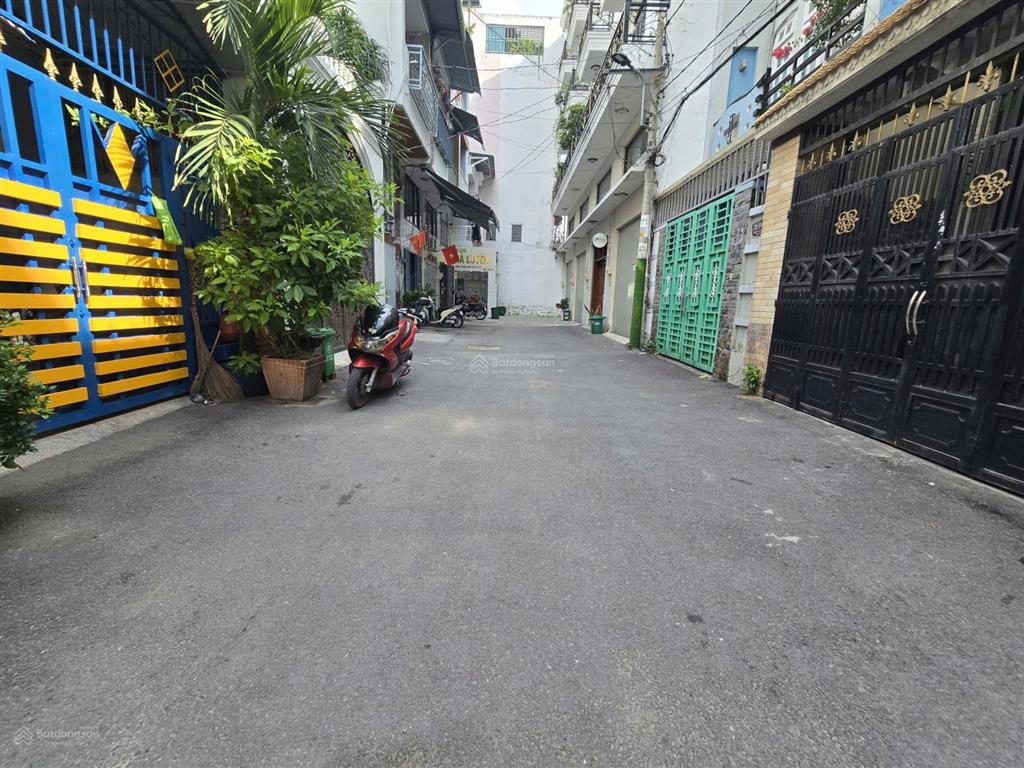 Nhỉnh 8t  4 tầng  4,7x15m  hẻm 8m khu vip ngay gần lottee nguyễn văn lượng gò vấp