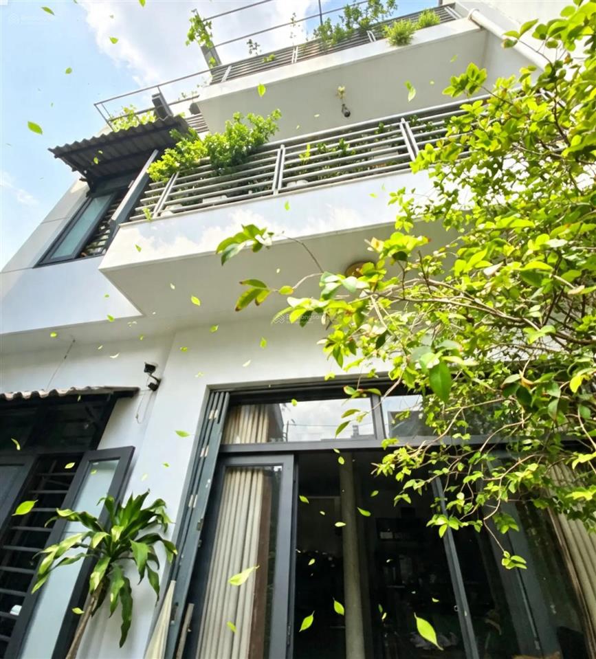 3 tầng st  6,6x14m hẻm xe hơi 1 trục đường quang trung