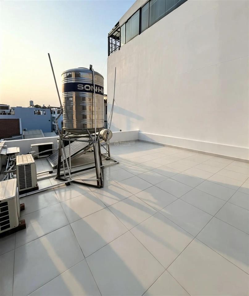 3 tầng st  6,6x14m hẻm xe hơi 1 trục đường quang trung