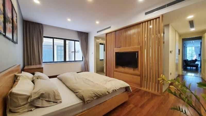 Nhà Ngọc Khánh, Ba Đình, logoc, ôtô tránh, vị trí lý tưởng, 146mx3t, 42.6 tỷ, 0985696268