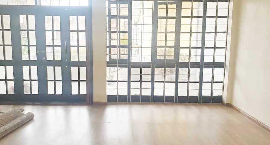 Bán nhà TT Quỳnh Mai, ôtô đỗ cầu thang, tương lai tăng giá, 36/70m, 3.2 tỷ, 0985696268