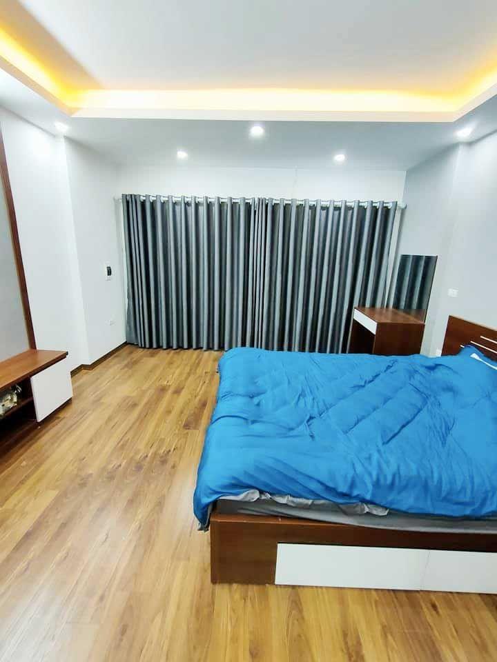 Bán nhà đẹp Hào Nam, Đống Đa, gần phố và ga Metro Cát Linh, 40mx4t, 10.68 tỷ, 0985696268