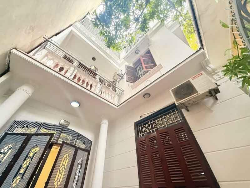 Nhà đẹp Ngọc Hà, Ba Đình, môi trường sống lý tưởng, giá đầu tư, 118mx5t, 23 tỷ, 0985696268
