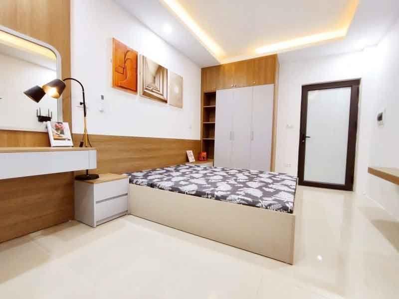 Bán nhà đẹp Nguyễn Khang, Cầu Giấy, 2 thoáng, 70tr/tháng, 65mx7t, 17.5 tỷ, 0985696268