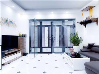 Bán nhà đẹp Võng Thị, Tây Hồ, sát hồ Tây, 3 ngủ, đủ công năng, 35mx5t, 8.7 tỷ, 0985696268