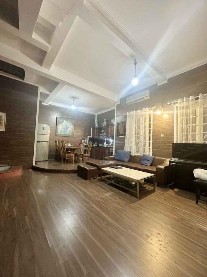Nhà đẹp Võng Thị, Tây Hồ, sân vườn, ô tô tránh, nơi hưởng thụ, 115mx5t, 46 tỷ, 0985696268