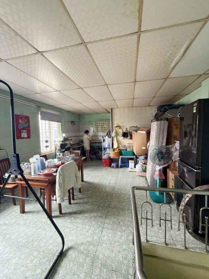 Nhà Hoàng Hoa Thám, Ba Đình, 3 thoáng, sát phố, tiềm năng tốt, 70mx3t, 14.3 tỷ, 0985696268