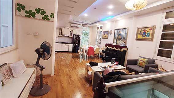 Bán nhà đẹp Hào Nam, Đống Đa, ngõ thẳng, gần mặt phố, 38mx4t, 9.6 tỷ, 0985696268