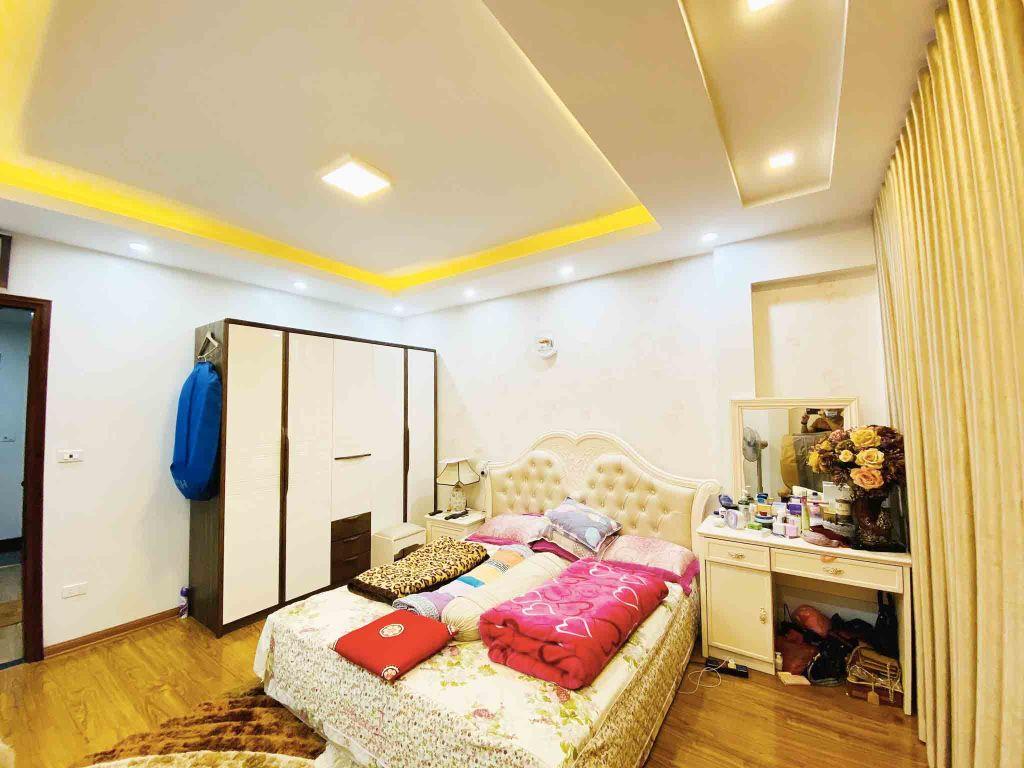 Nhà Ngọc Khánh, Ba Đình, kinh doanh, sau quy hoach tăng cao, 46mx4t, 9.9 tỷ, 0985696268