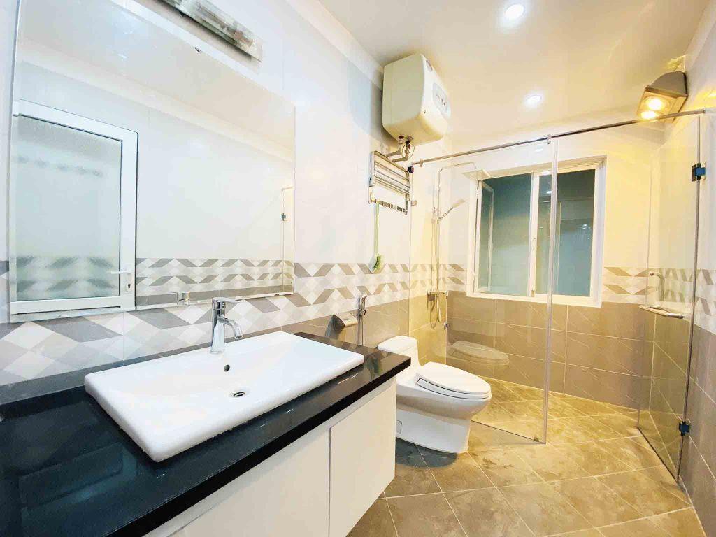 Nhà đẹp Lạc Long Quân, Tây Hồ, ôtô, dòng tiền tốt, thang máy, 100mx6t, 22.9 tỷ, 0985699268
