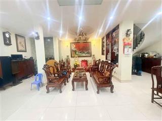 Bán nhà Lạc Long Quân, Tây Hồ, sân vườn, gần ô tô, giá đầu tư, 110mx4t, 22 tỷ, 0985696268