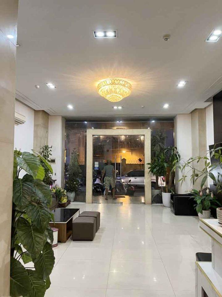 Nhà đẹp Lạc Long Quân, Tây Hồ, ôtô tránh, thang máy, 2 thoáng, 88mx6t, 35 tỷ, 0985696268