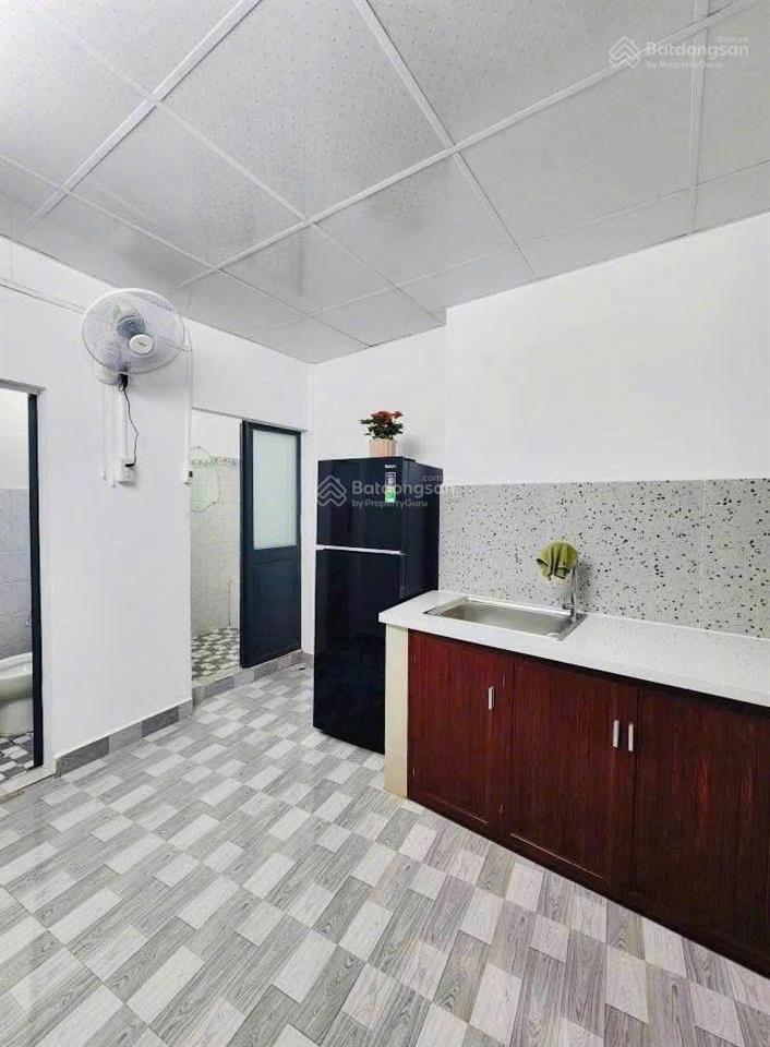 Bán nhà đường tân trang ngay chợ đầm dt 41.4m2 giá 3 tỷ 550