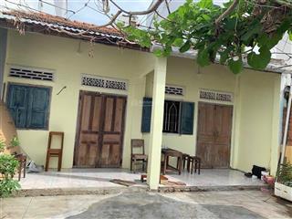 Bán nhà hẻm ô tô hoàng diệu 200m2 ngang 7m giá rẻ 65tr/m2 0936 726 ***