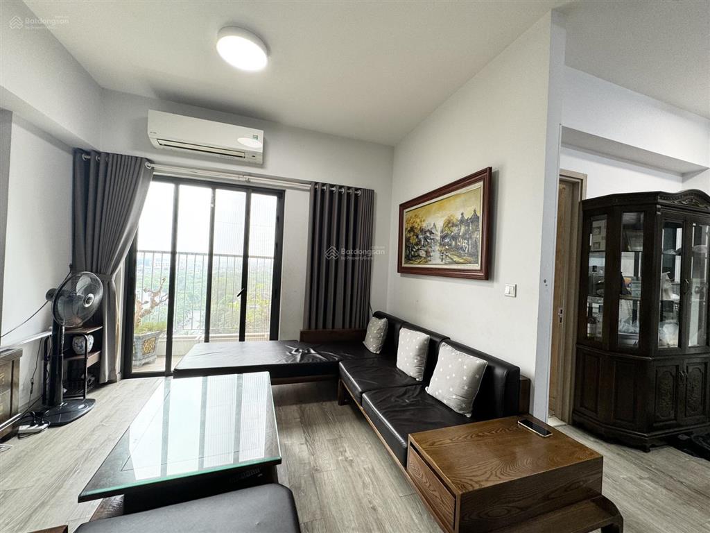 Chủ nhà đi mỹ bán căn hộ 3 phòng ngủ 2wc tòa lake2 ecopark giá 6tỷ450 có sổ đỏ view vịnh aquabay