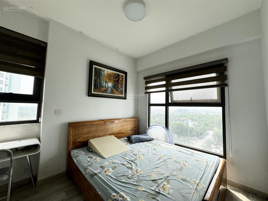 Chủ nhà đi mỹ bán căn hộ 3 phòng ngủ 2wc tòa lake2 ecopark giá 6tỷ450 có sổ đỏ view vịnh aquabay