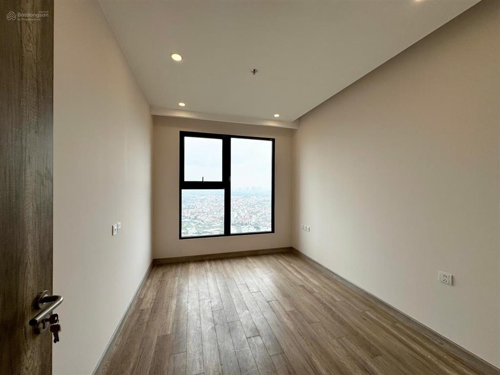 Chủ nhà định cư úc bán căn hộ 3 phòng ngủ haven park kđt ecopark 86m2 view biệt thự đảo giá 6tỷ700