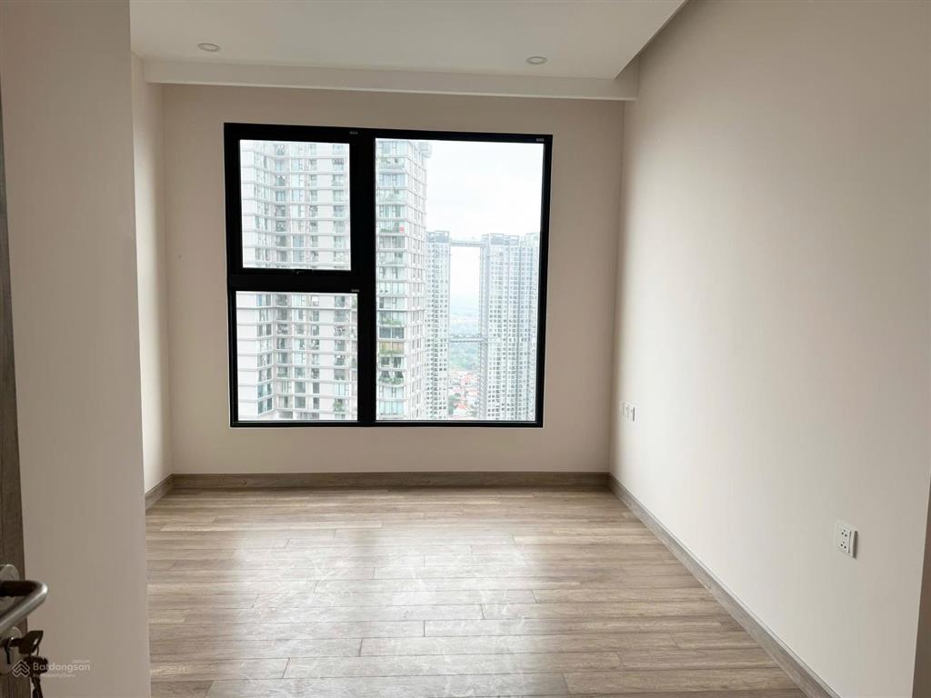 Chủ nhà định cư úc bán căn hộ 3 phòng ngủ haven park kđt ecopark 86m2 view biệt thự đảo giá 6tỷ700
