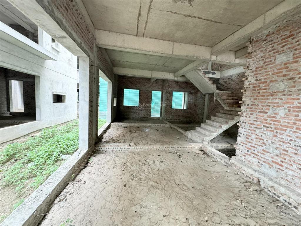 Chủ nhà định cư nga bán căn biệt thự song lập vạn tuế kđt ecopark giá 37 tỷ có sổ đỏ