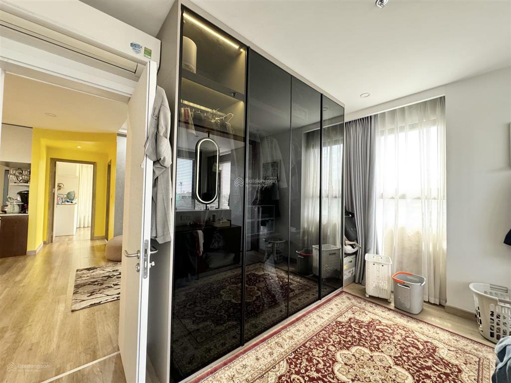 Chủ nhà đi pháp bán căn hộ 3 phòng ngủ 2wc haven park kđt ecopark 110m2 giá 8tỷ850 có sổ đỏ