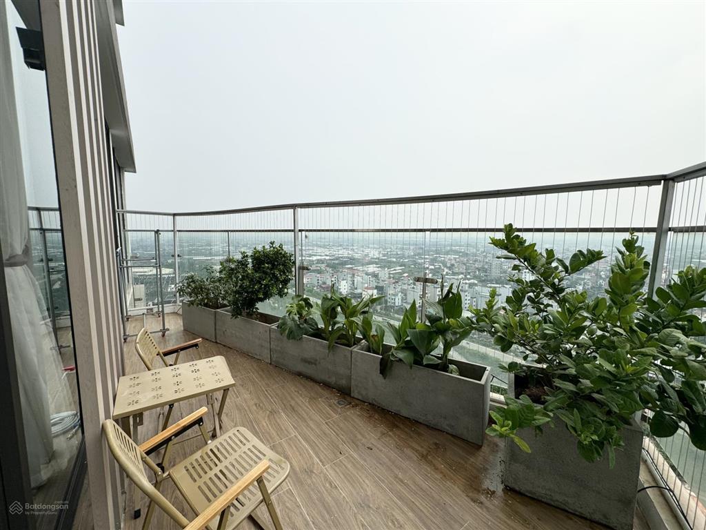 Cần bán trong 1 tháng, căn hộ duplex solforest ecopark đã hoàn thiện nội thất 2 tầng 136m2 giá 9tỷ9