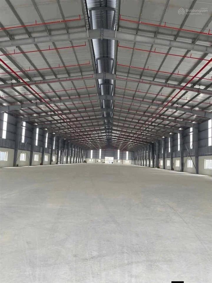 Cho thuê kho xưởng trong kcn tại văn lâm, hưng yên. dt 2500m2