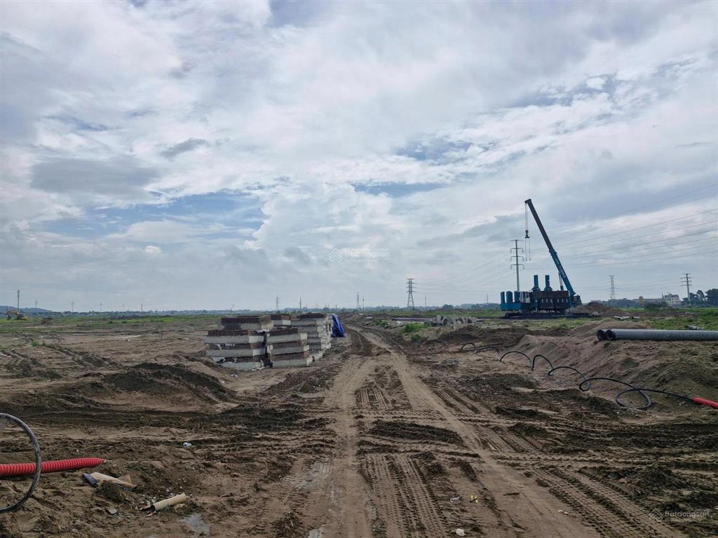 Cho thuê nhà xưởng kcn gia bình, tỉnh bắc ninh. dt 2000m2