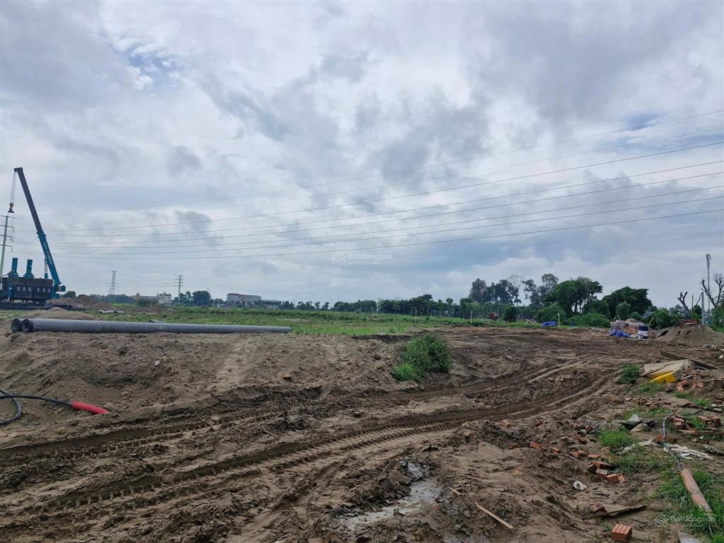 Cho thuê nhà xưởng kcn gia bình, tỉnh bắc ninh. dt 2000m2