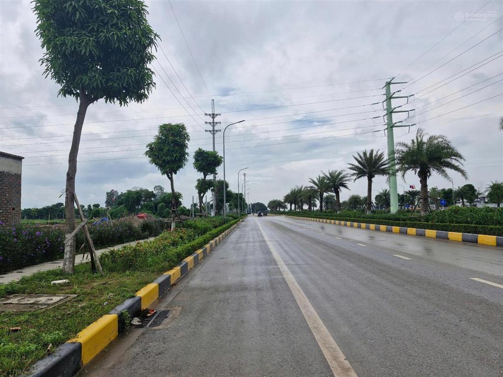 Cho thuê nhà xưởng kcn gia bình, tỉnh bắc ninh. dt 2000m2