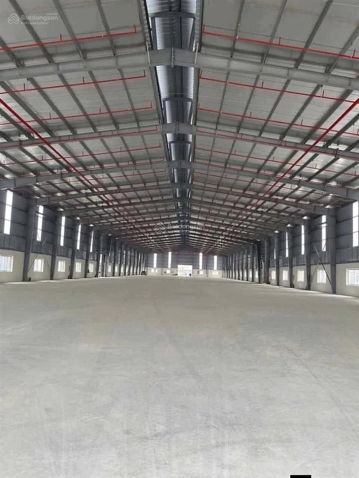 Cho thuê kho xưởng dt 2000m2 kcn tân quang, văn lâm, hưng yên. pccc tự động