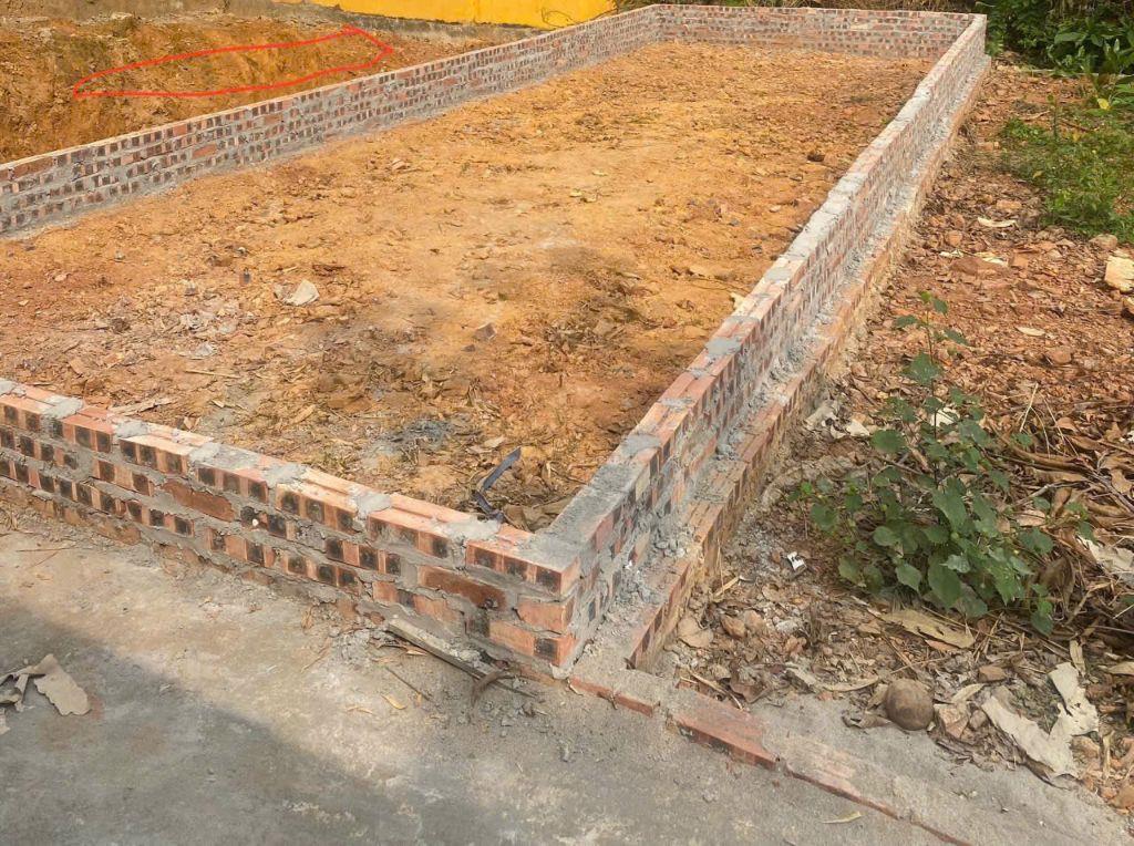 Cần bán 36m2 trung tâm thị trấn Chúc Sơn. Giá 2.x tỷ (nhẹ). 