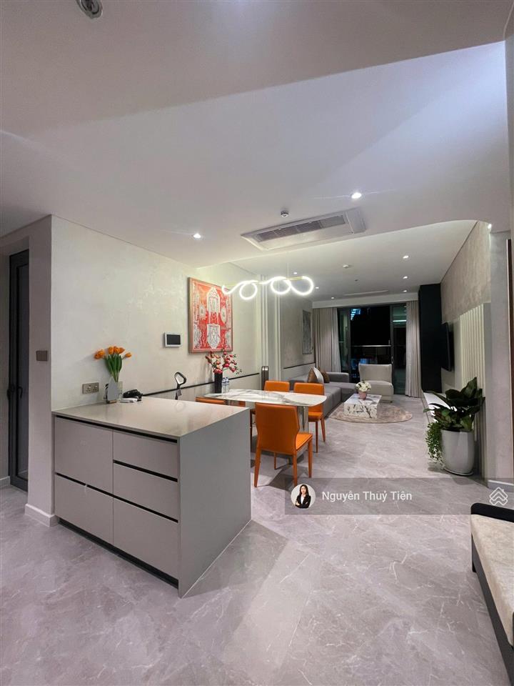 The crest chuyển nhượng căn 1pn+ 1 full nt sẵn hđt  giá siêu tốt