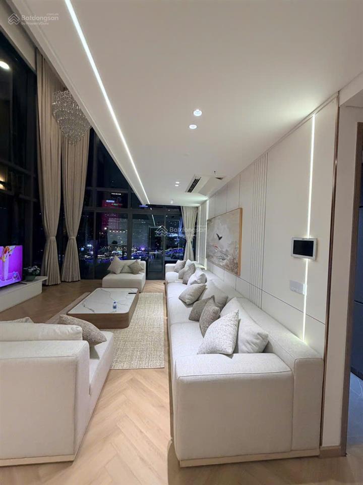Siêu phẩm duplex the opera 4pn  236m2 vừa hoàn thiện nội thất, diện tích lớn