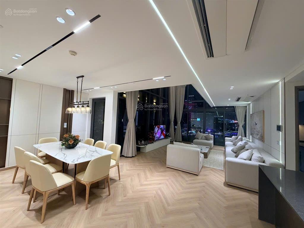 Siêu phẩm duplex the opera 4pn  236m2 vừa hoàn thiện nội thất, diện tích lớn