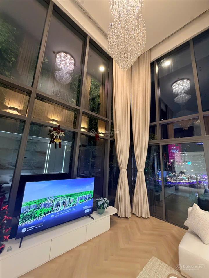 Siêu phẩm duplex the opera 4pn  236m2 vừa hoàn thiện nội thất, diện tích lớn