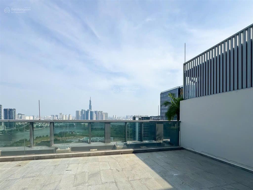 The opera penthouse 300m có hồ bơi riêng | view trực diện về landmark 81  sông sg
