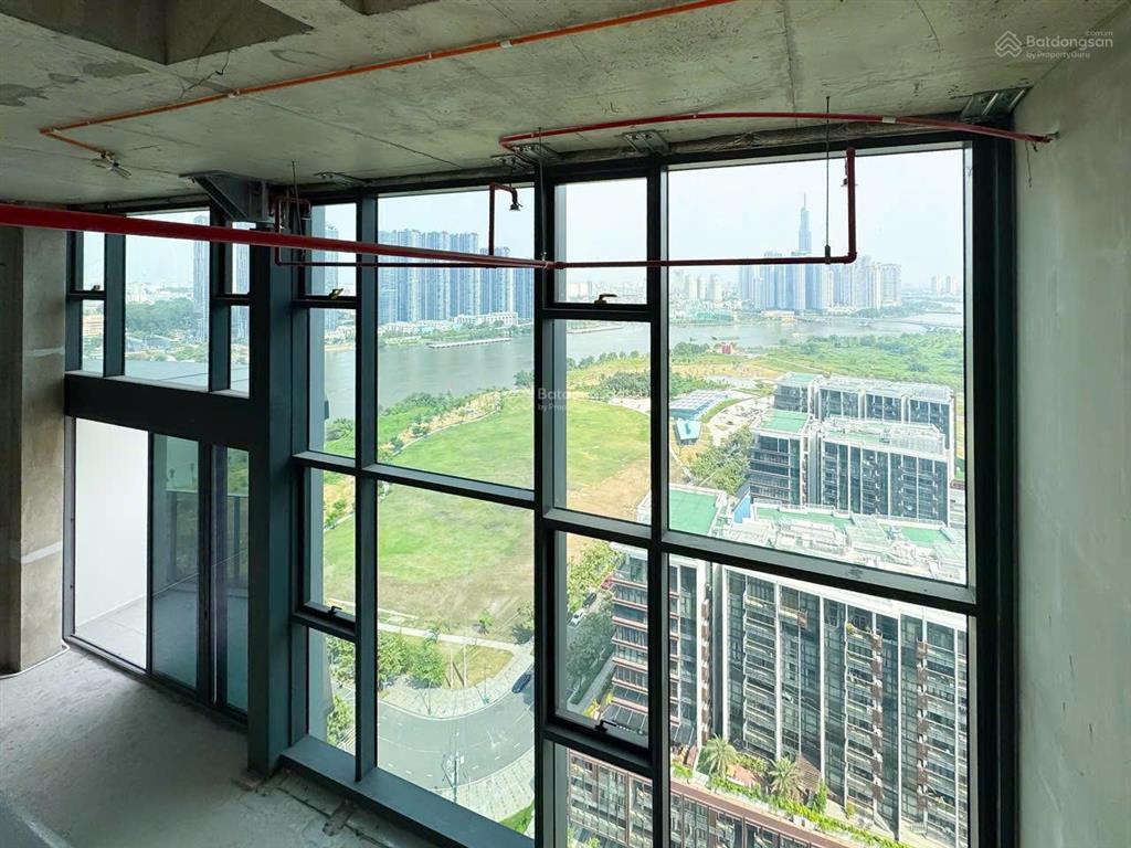 The opera penthouse 300m có hồ bơi riêng | view trực diện về landmark 81  sông sg
