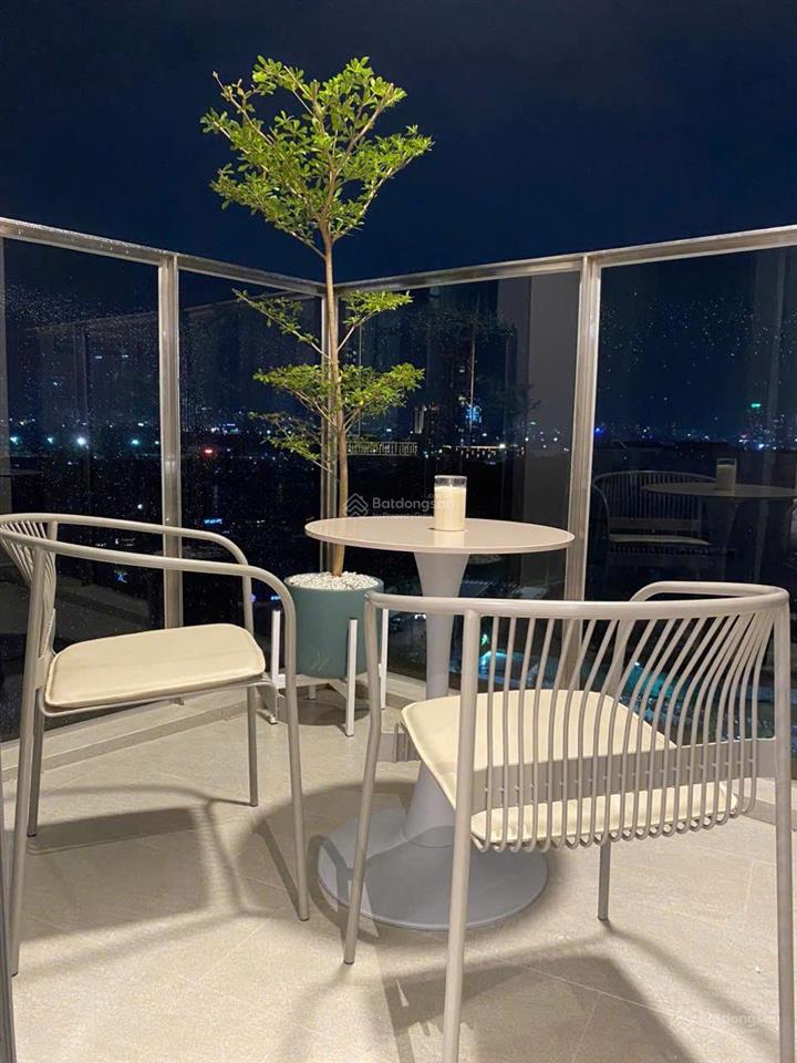 The opera chuyển nhượng 2pn view bitexco  sẵn hđ thuê