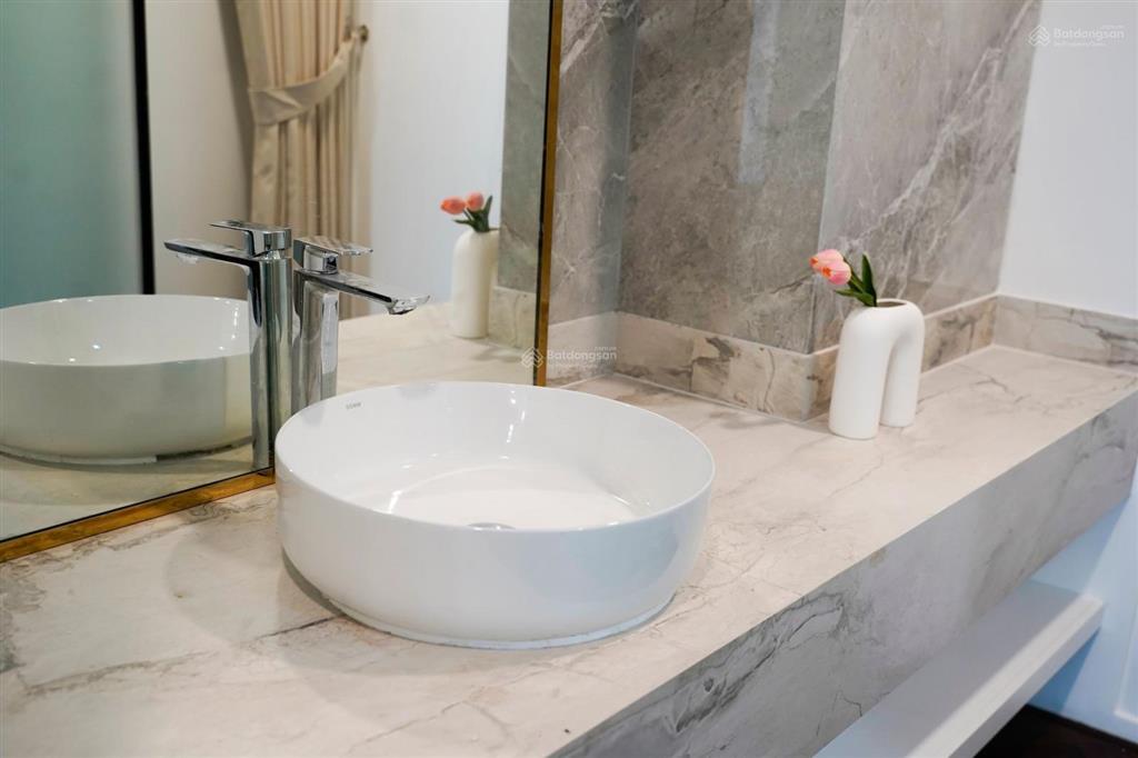 Loftpent the crest 4pn  220m2  full nội thất cao cấp